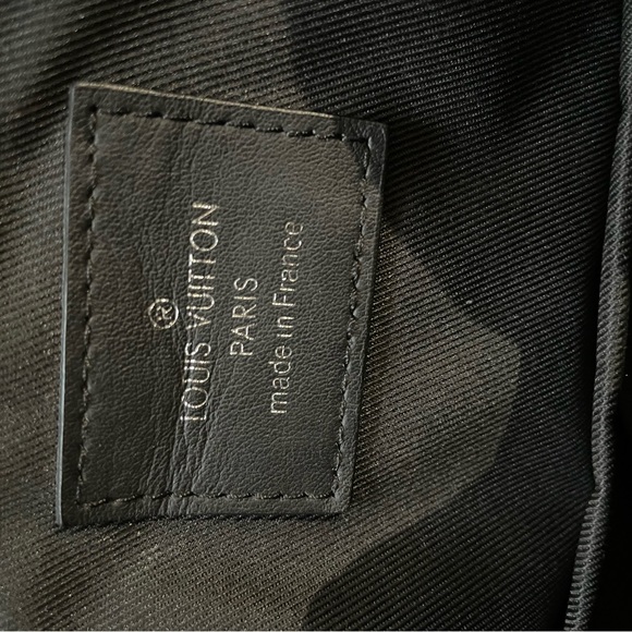 Louis Vuitton Monogram Eclipse Canvas Trio Backpack - Picture 11 of 17